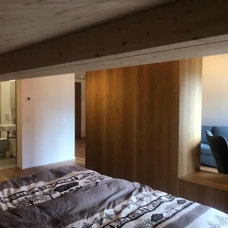 Apartment Studio Mattawaldstrasse 17a *