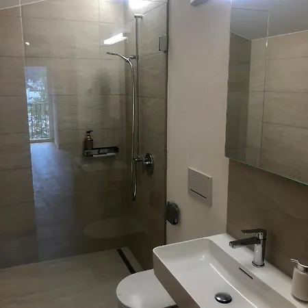 Studio Mattawaldstrasse 17a